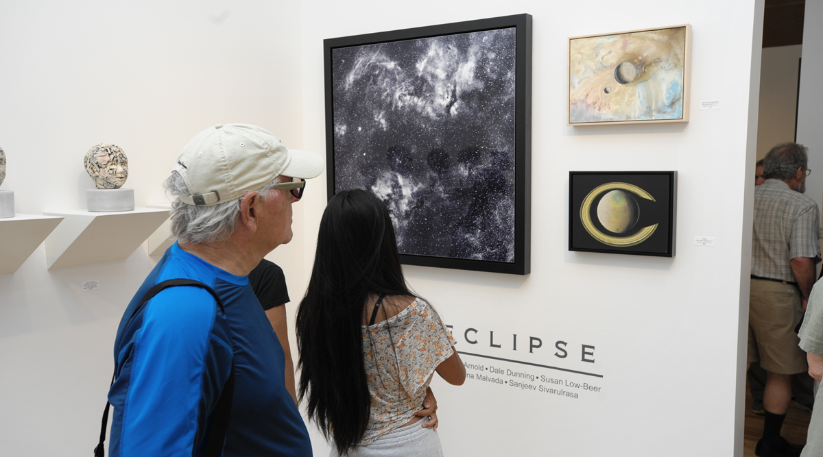 ECLIPSE, vernissage at Sivarulrasa Gallery. Featured artists: Deborah Arnold, Dale Dunning, Susan Low-Beer, Marina Malvada, Sanjeev Sivarulrasa.